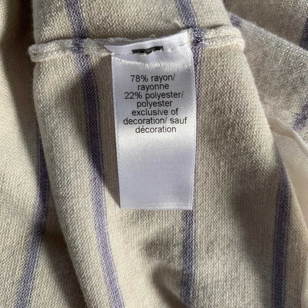 Maurices Shirttail Striped Blouse Sweater Size Medium Purple/Cream - Picture 7 of 9